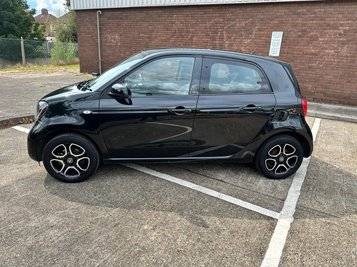2018-smart-forfour-10-prime-premium-twinamic-big-2