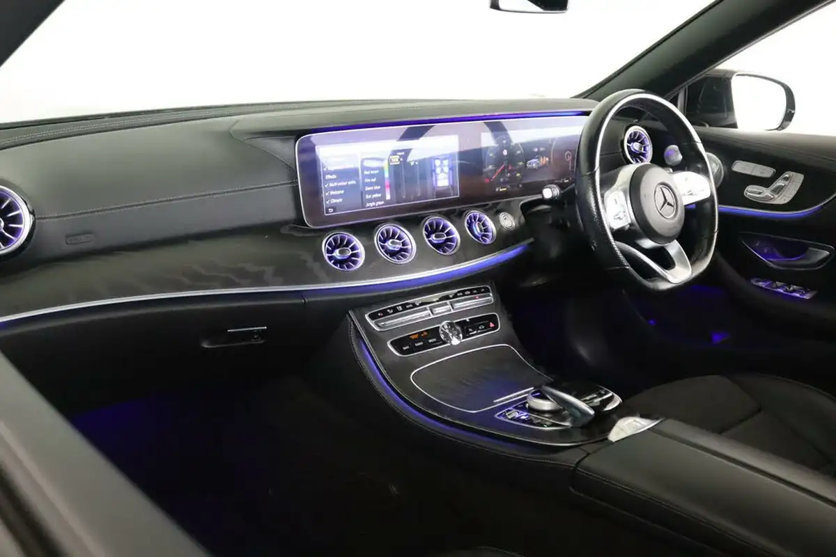 2020-mercedes-benz-e-class-20d-e300d-amg-line-premium-cabriolet-big-18
