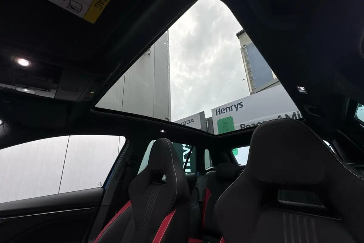 2022-skoda-kamiq-10-tsi-monte-carlo-111ps-dsg-big-15
