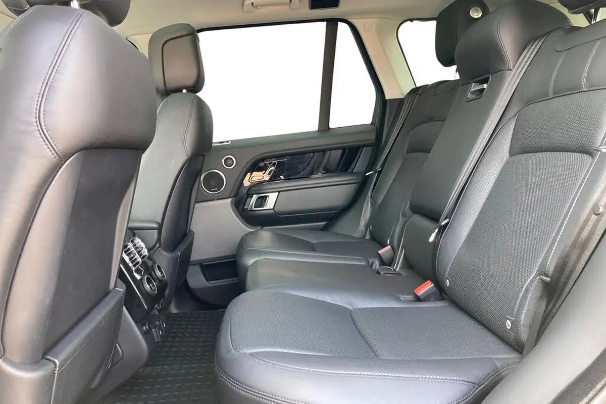 2020-land-rover-range-rover-30-sdv6-vogue-big-9