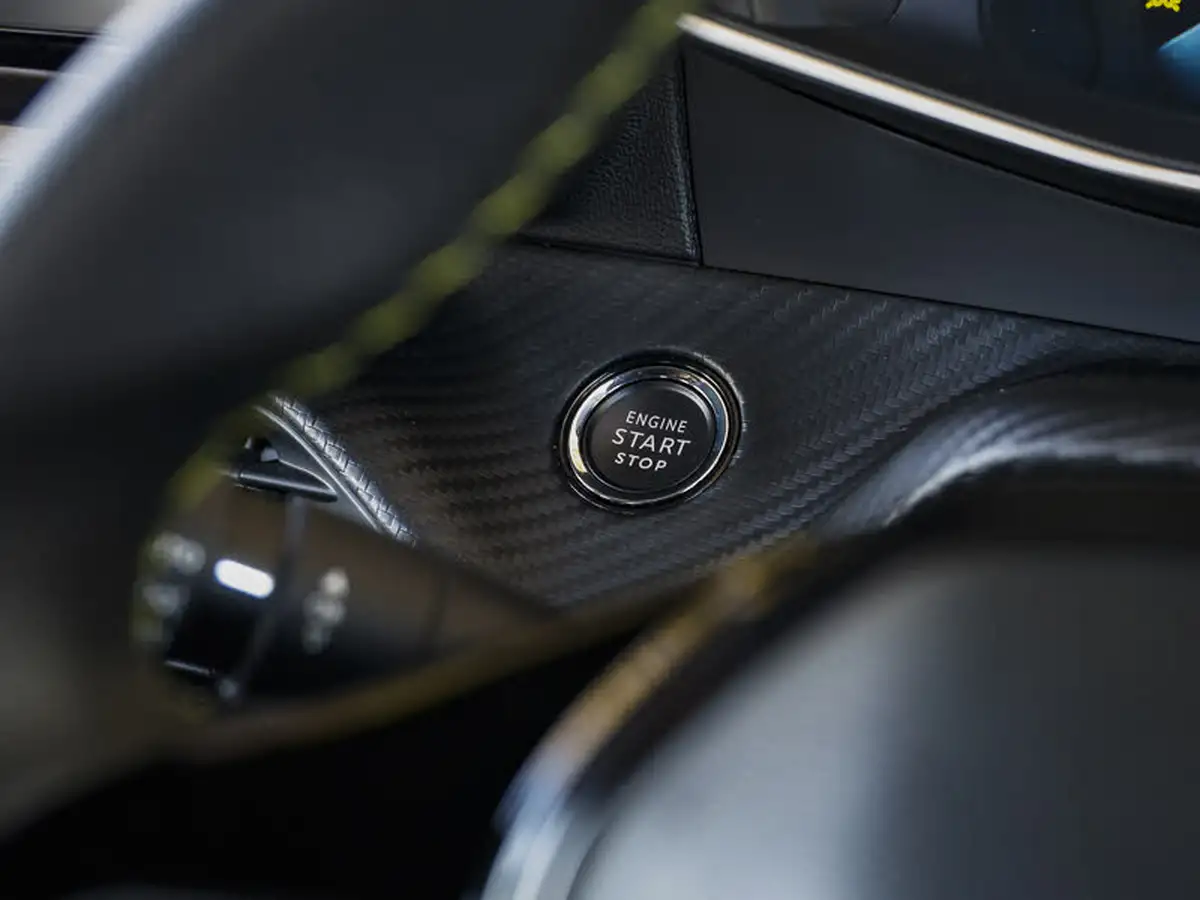 2022-peugeot-208-e-gt-premium-big-18
