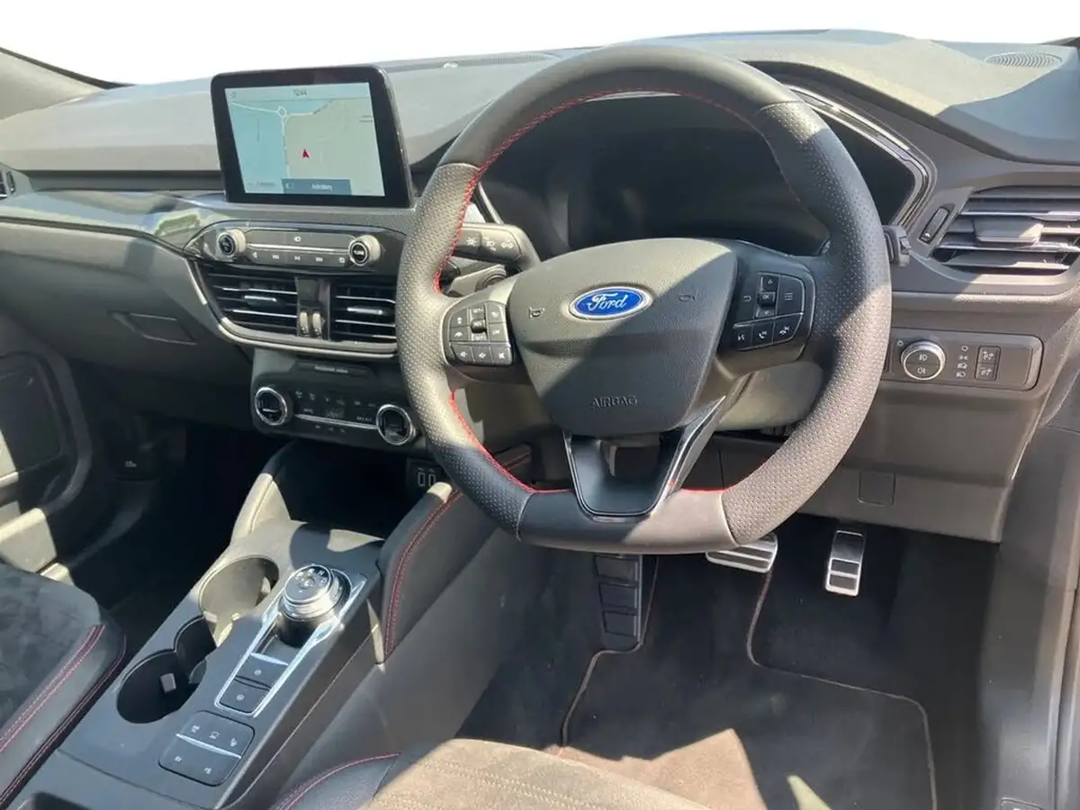 2022-ford-kuga-big-8