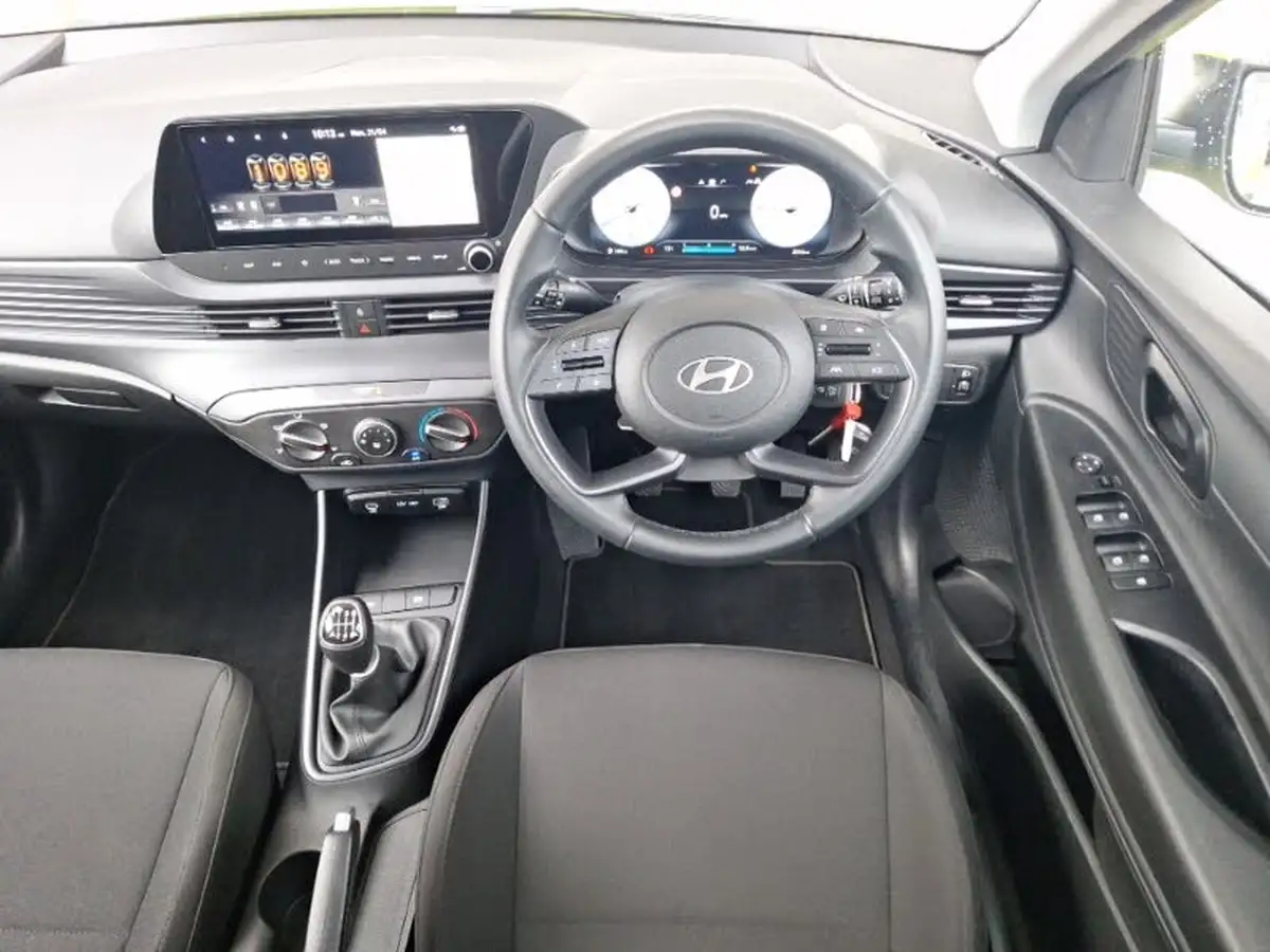 2024-hyundai-i20-10-t-gdi-advance-big-6