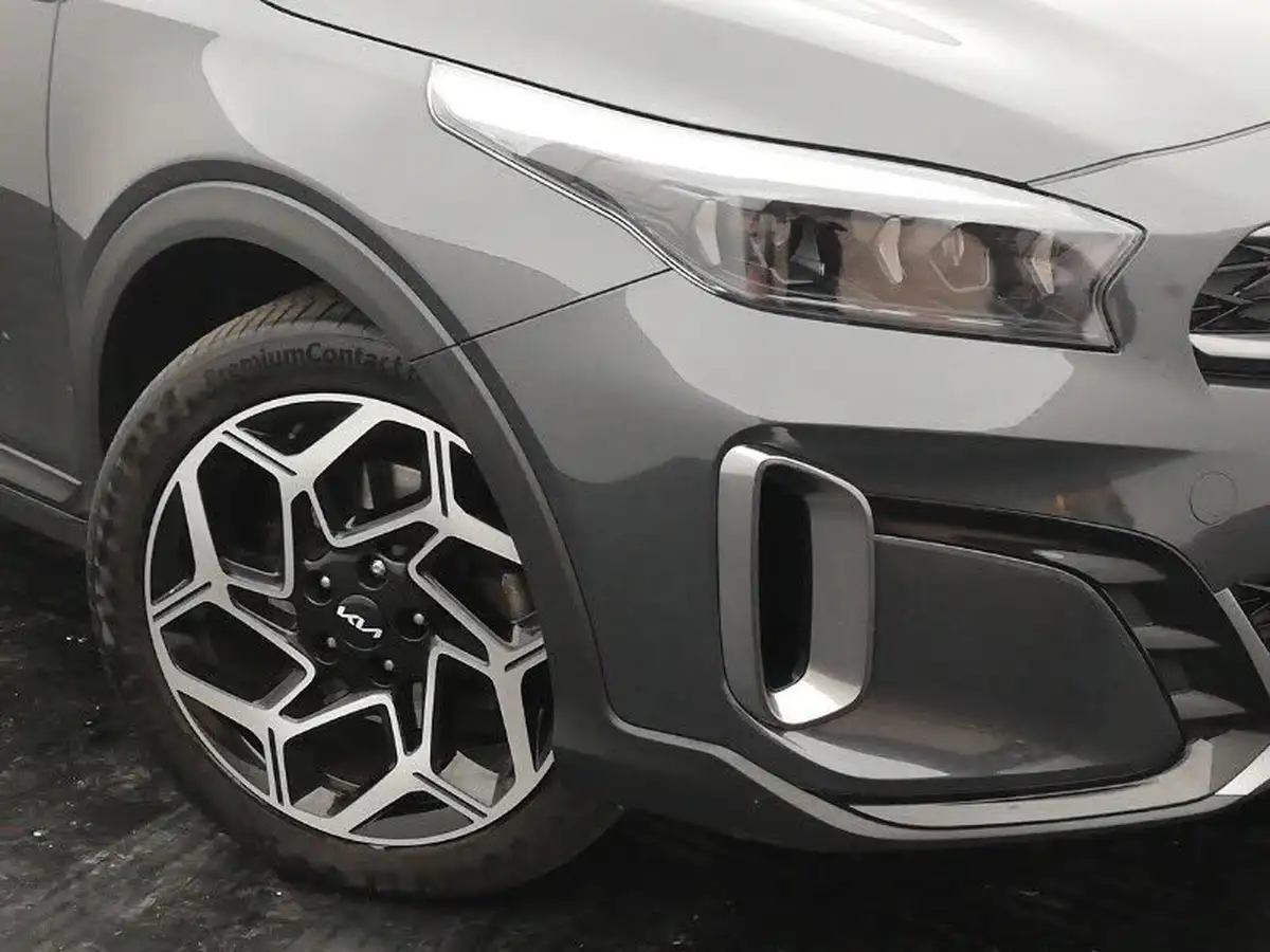 2023-kia-xceed-15-t-gdi-gt-line-158bhp-big-8