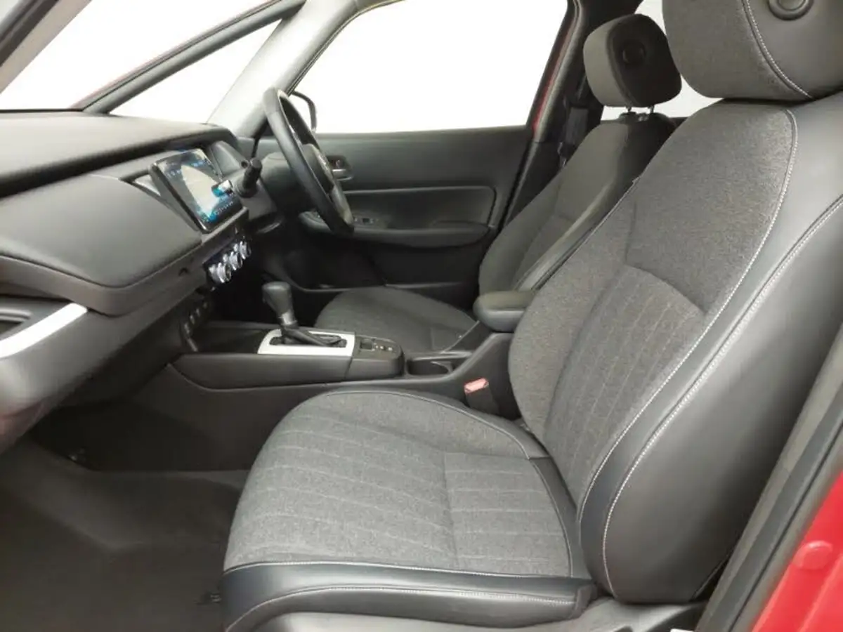 2021-honda-jazz-15-i-mmd-ex-107ps-big-4