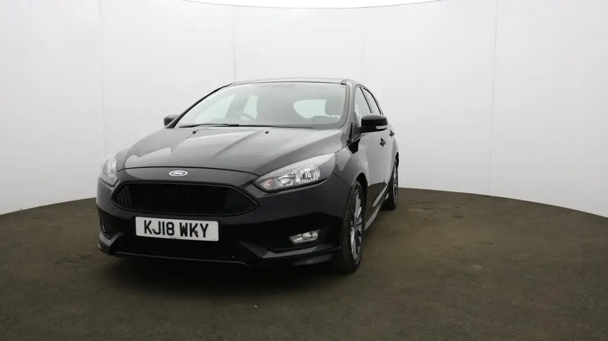 2018-ford-focus-10t-st-line-140ps-hatchback-big-41
