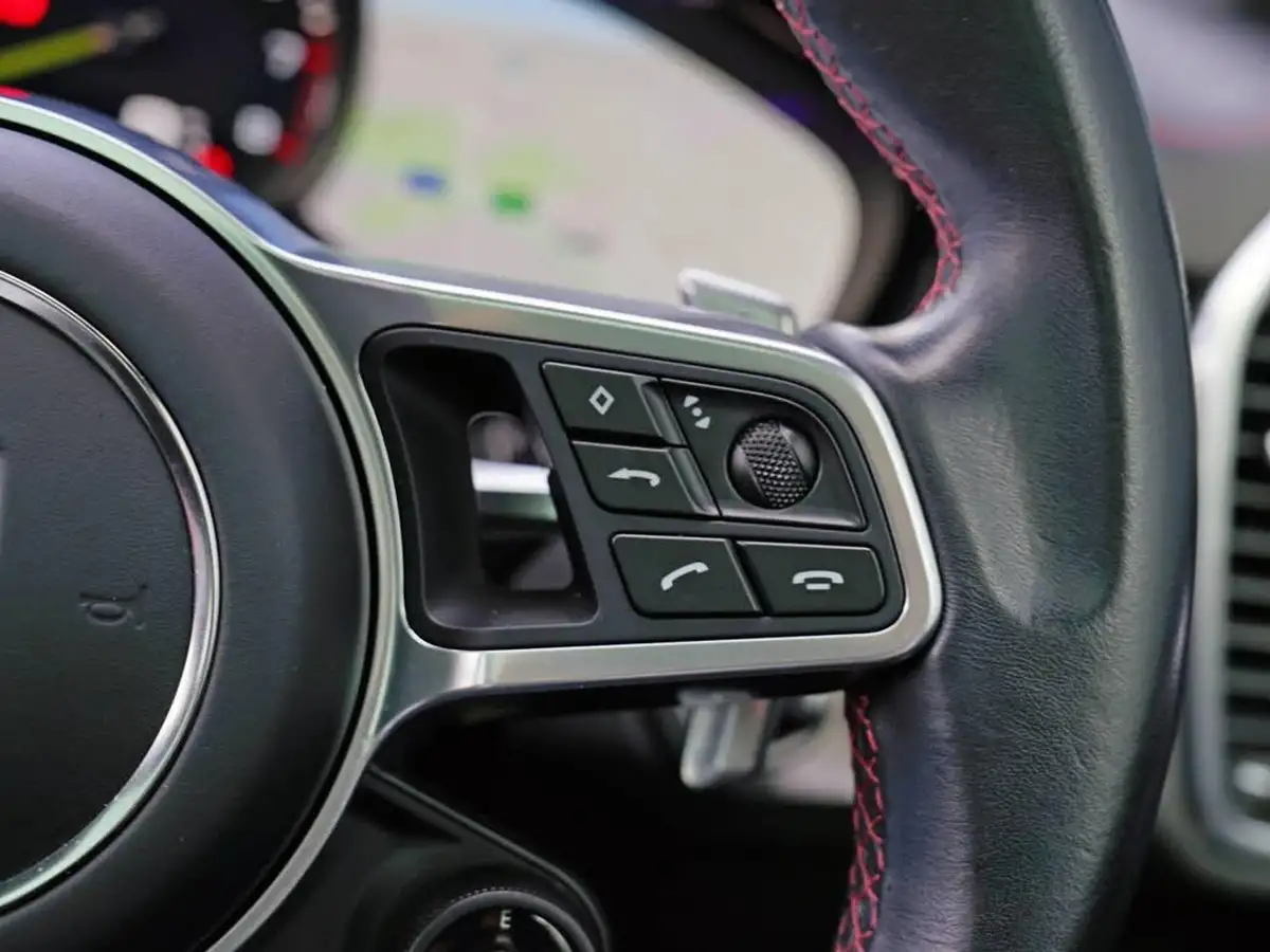 2022-porsche-cayenne-30-v6-e-hybrid-platinum-edition-462ps-station-wagon-big-37