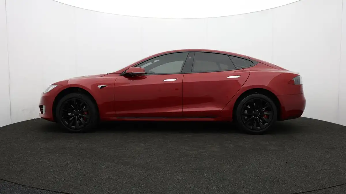 2018-tesla-model-s-e-100d-big-58