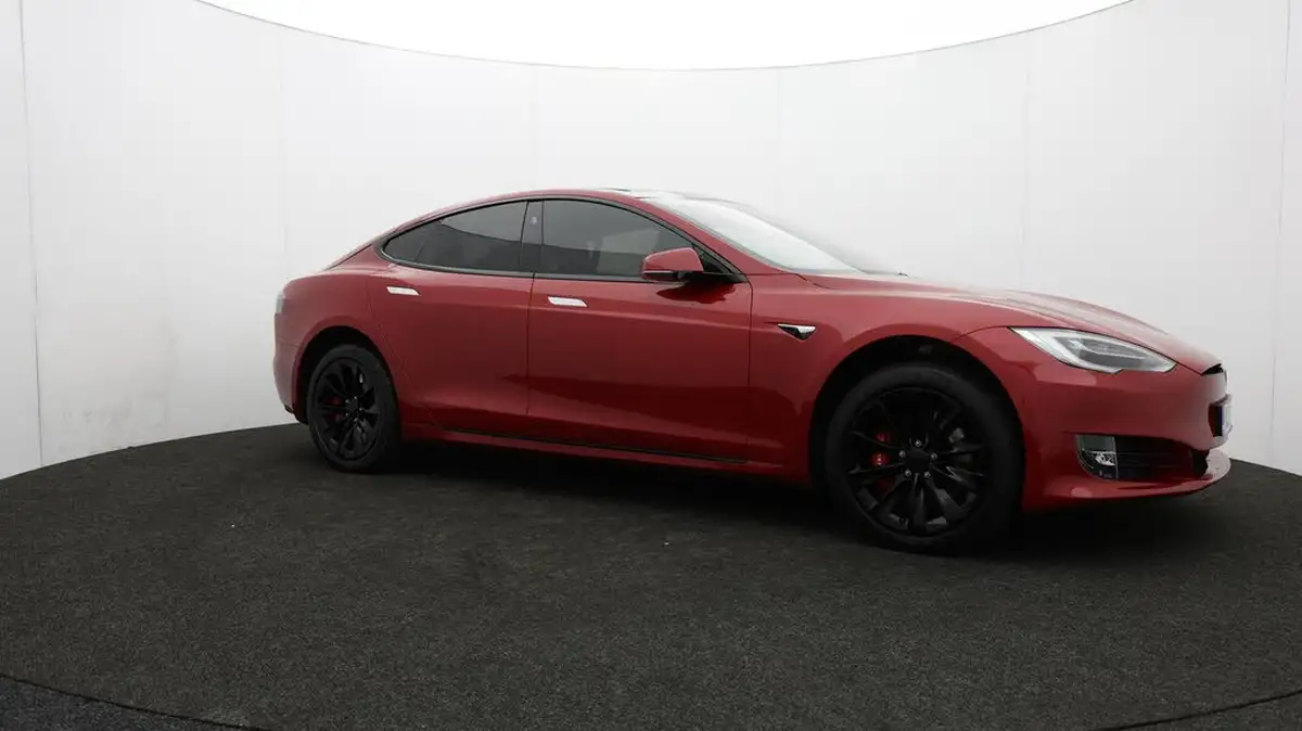 2018-tesla-model-s-e-100d-big-34