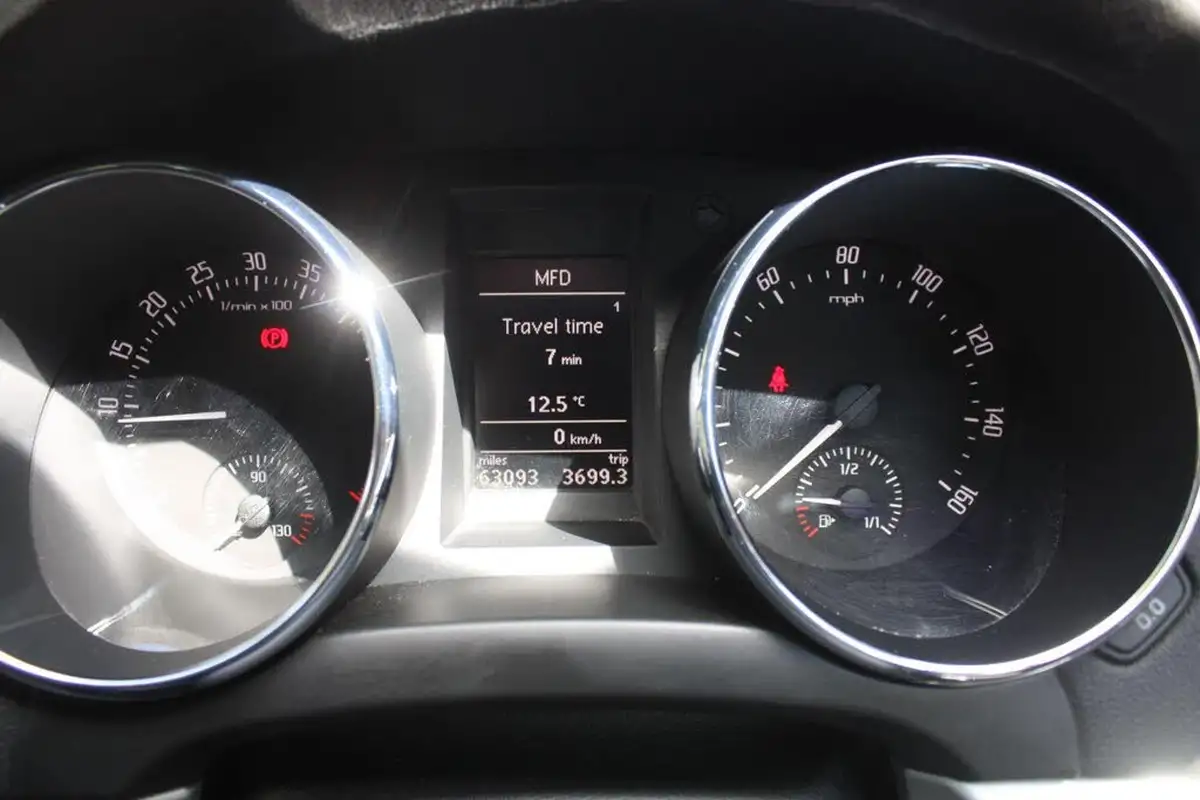 2012-skoda-yeti-20td-se-112ps-big-15
