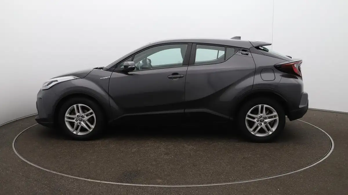 2021-toyota-c-hr-18-vvt-i-icon-big-64