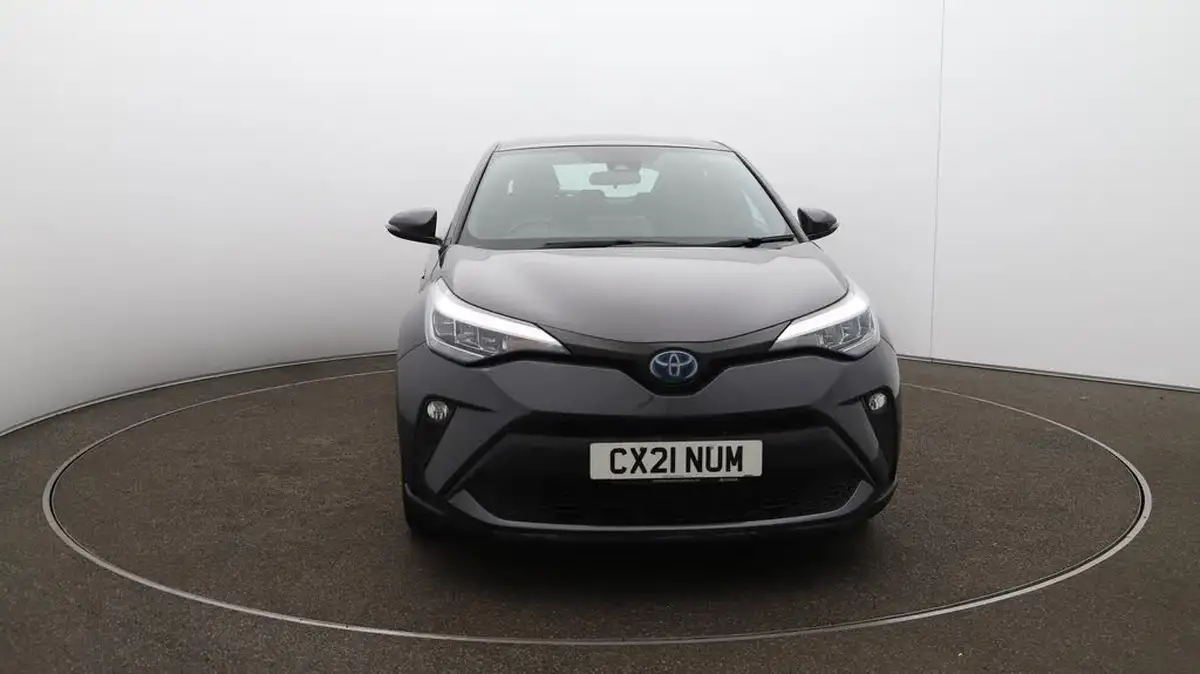 2021-toyota-c-hr-18-vvt-i-icon-big-40