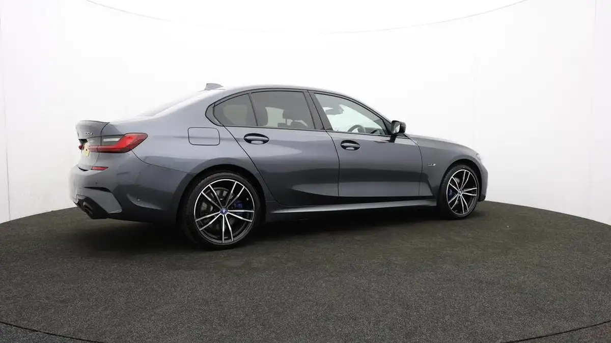 2022-bmw-3-series-20-330e-m-sport-pro-pack-saloon-4d-big-29