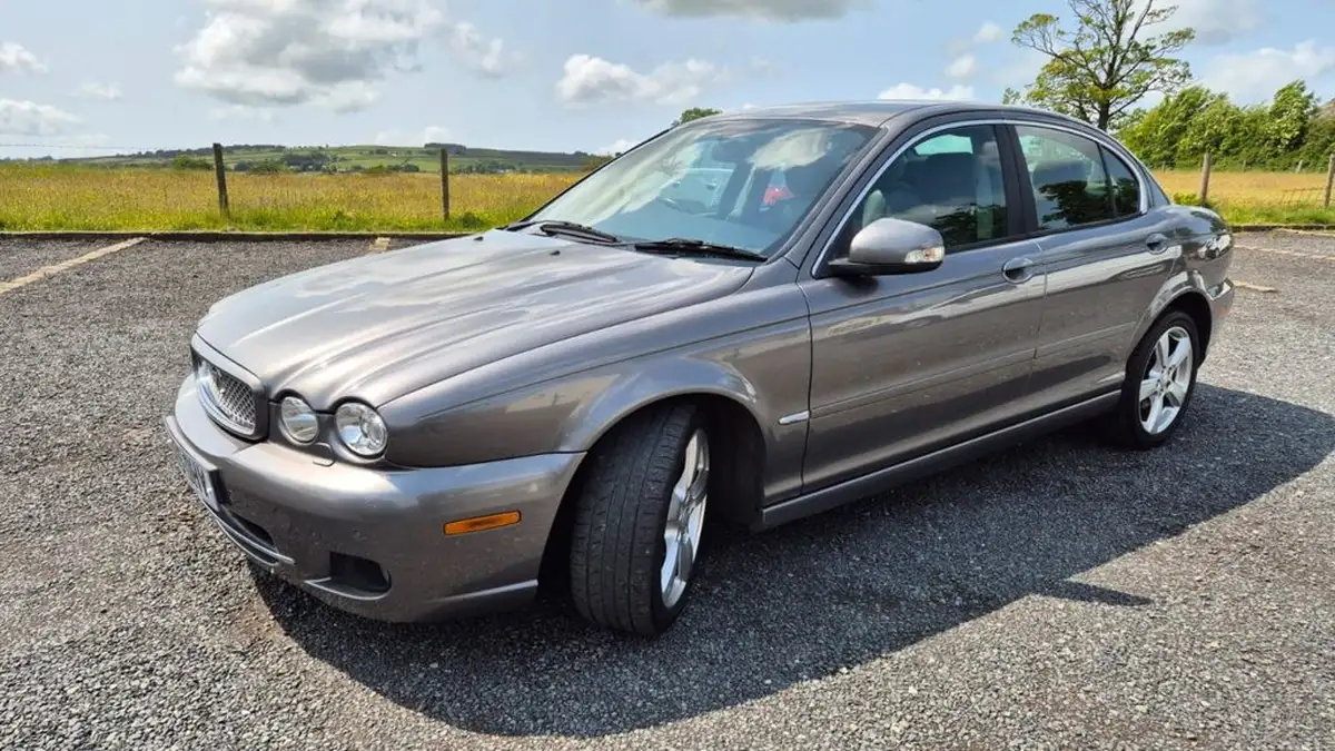 2009-jaguar-x-type-22td-se-dpf-saloon-4d-auto-big-8