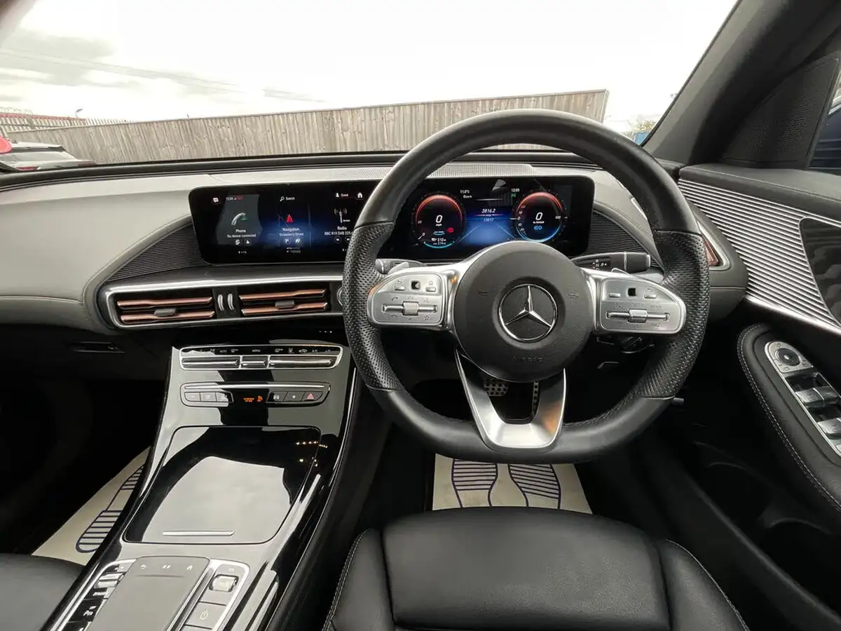2022-mercedes-benz-eqc-e-eqc-400-amg-line-premium-plus-big-10
