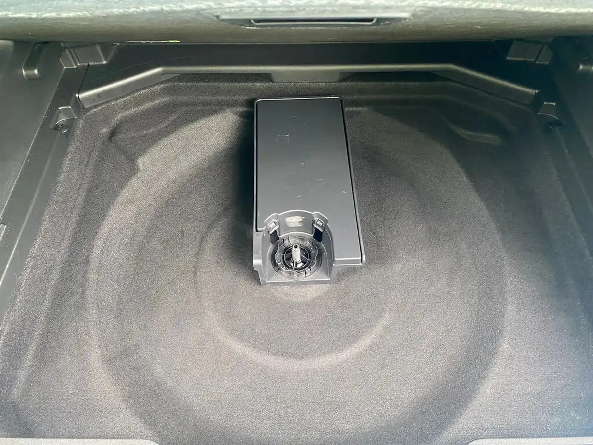2019-vauxhall-grandland-x-12-elite-nav-ss-auto-big-26