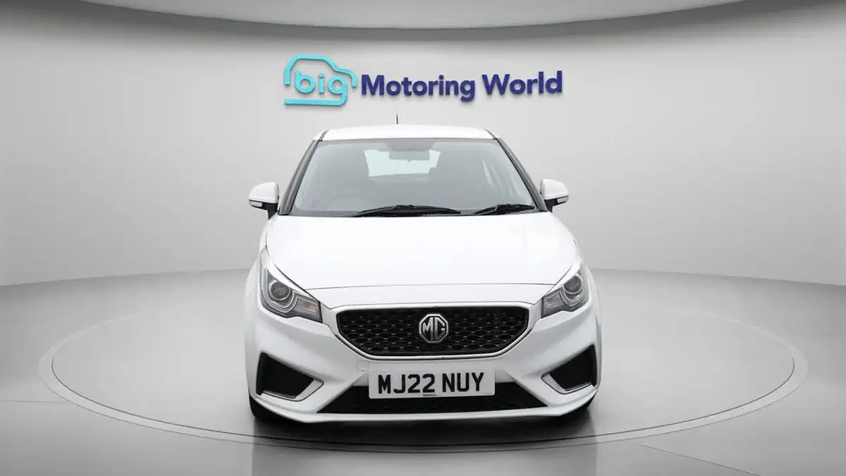 2022-mg-mg3-15-vti-tech-exclusive-nav-big-2