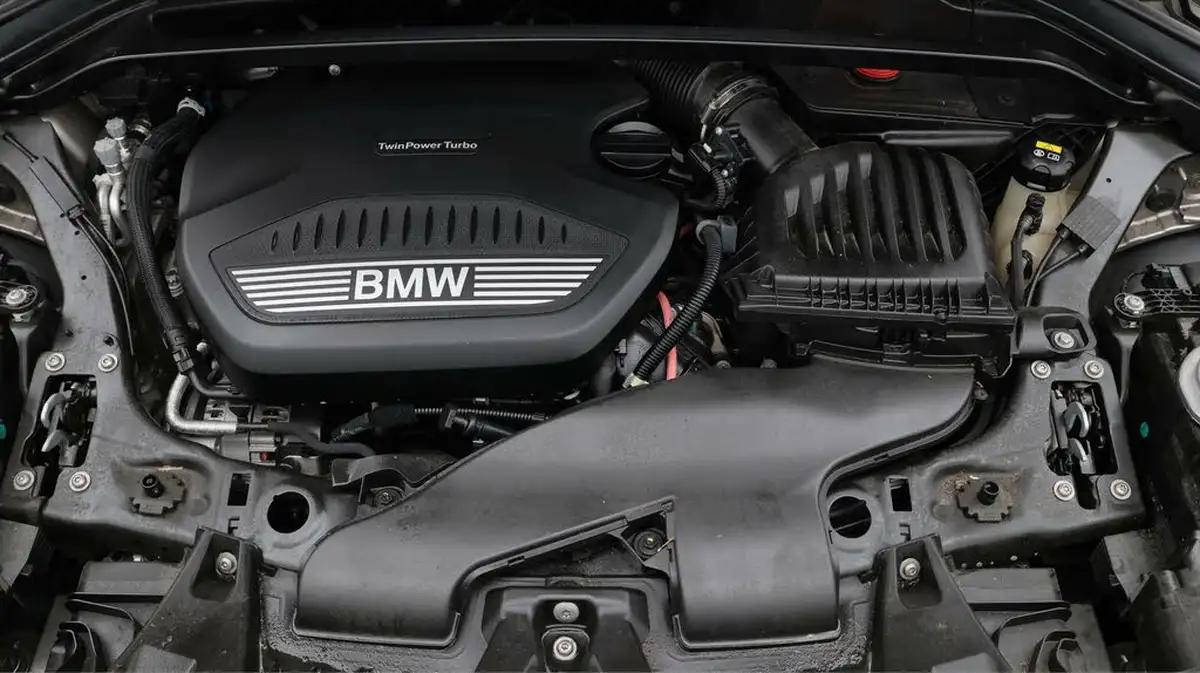 2022-bmw-x1-20td-sdrive18d-sport-big-19