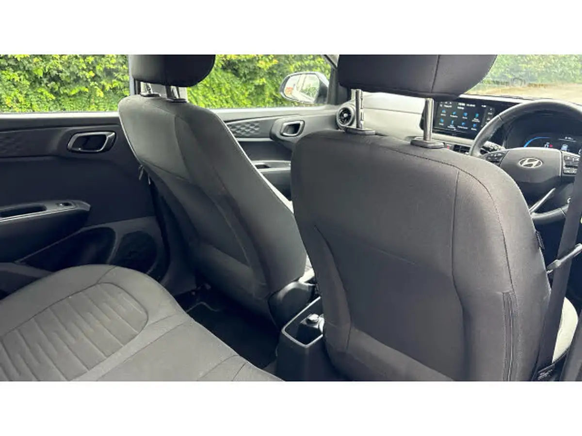 2025-hyundai-i10-12-advance-79ps-big-49