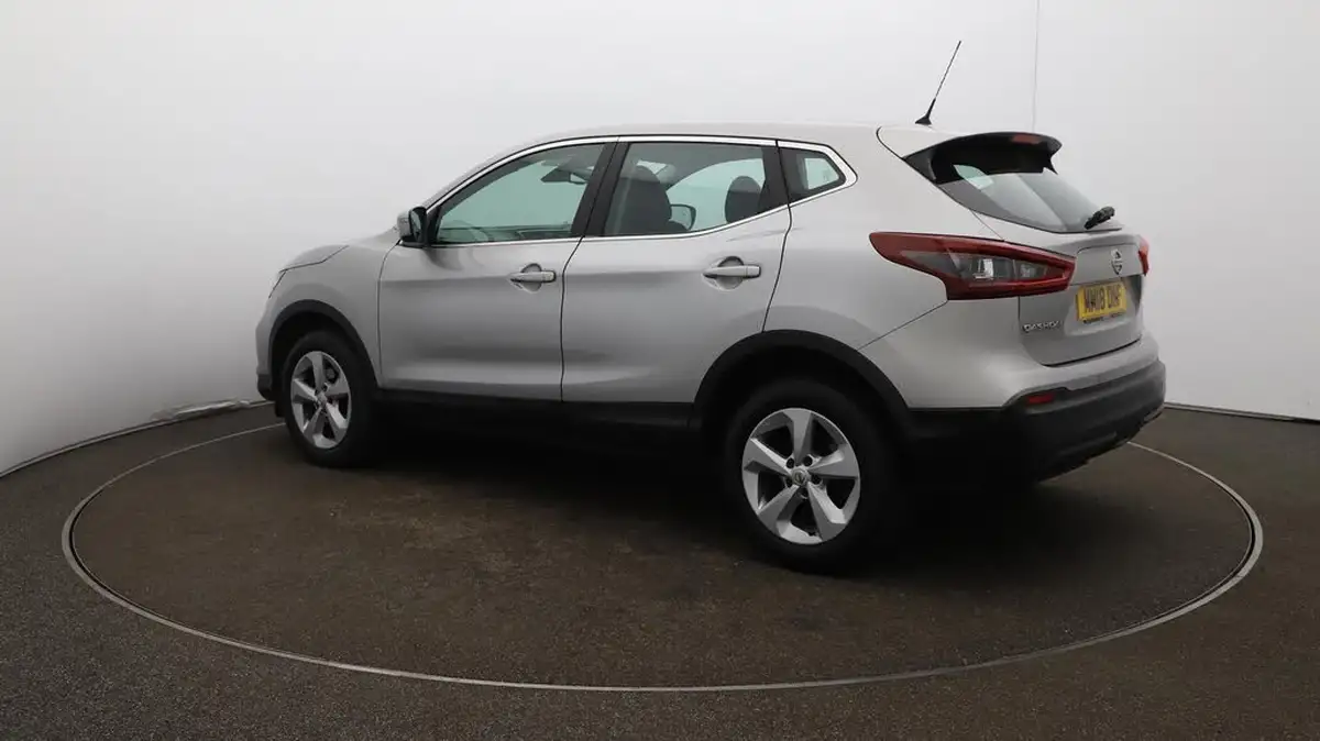 2018-nissan-qashqai-12-dig-t-acenta-big-33