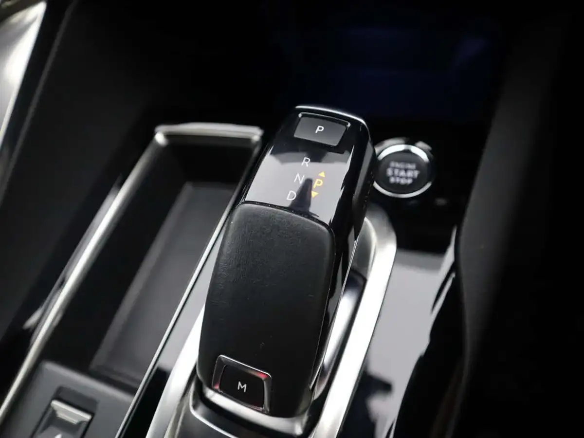 2022-peugeot-3008-suv-15-bluehdi-gt-eat8-big-31