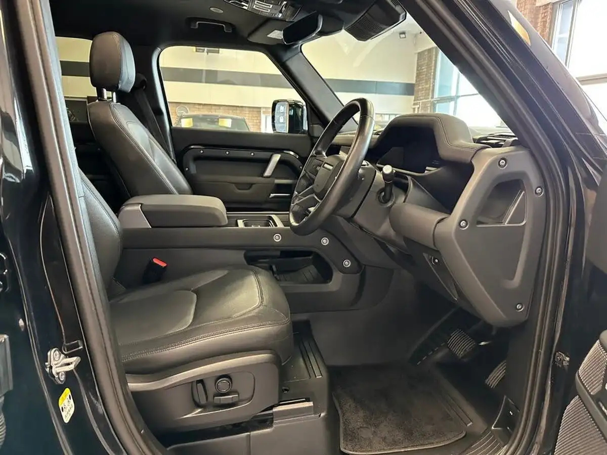 2022-land-rover-110-defender-30-d250-x-dynamic-se-big-17