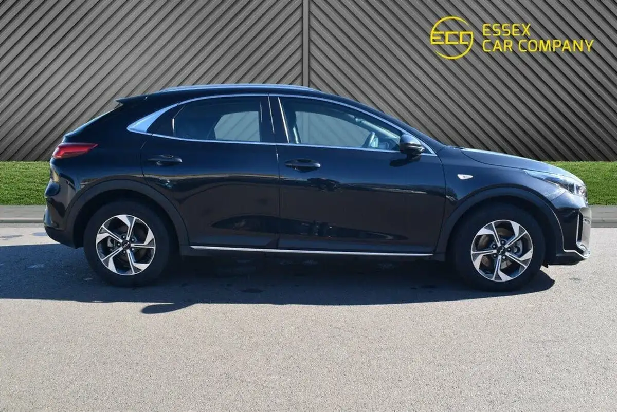 2023-kia-xceed-15-t-gdi-2-158bhp-big-14