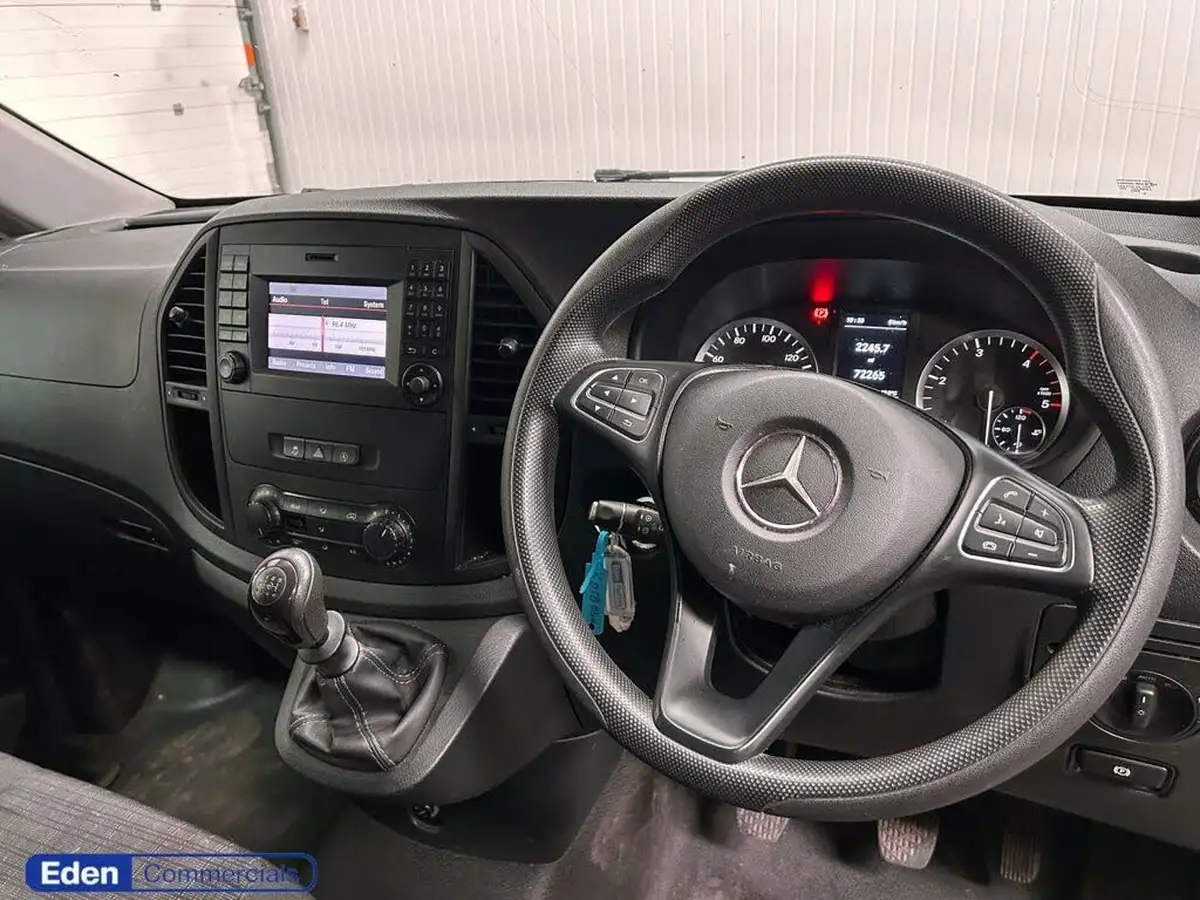 2018-mercedes-benz-vito-21cdi-tourer-pro-114-long-big-2