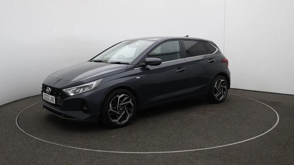 2022-hyundai-i20-10-t-gdi-premium-eclutch-imt-big-70