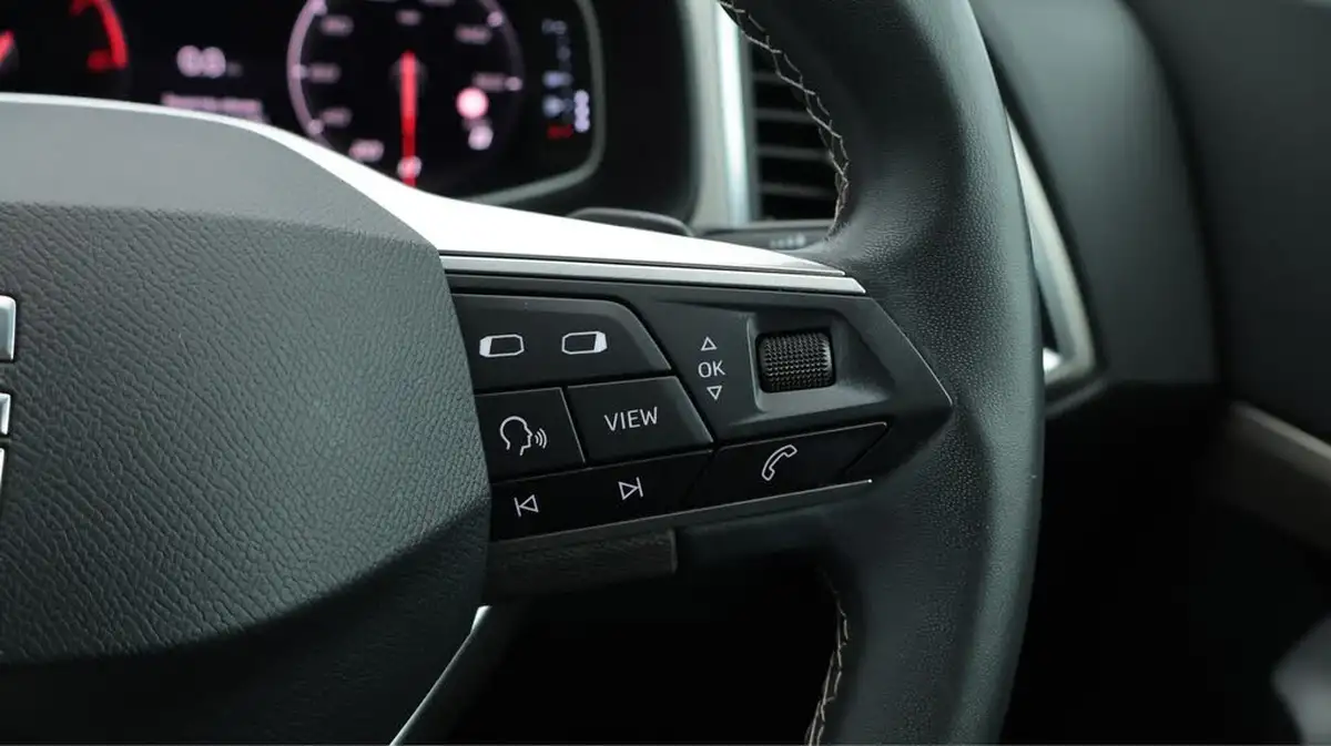 2022-seat-ateca-15-tsi-evo-xperience-lux-dsg-big-23