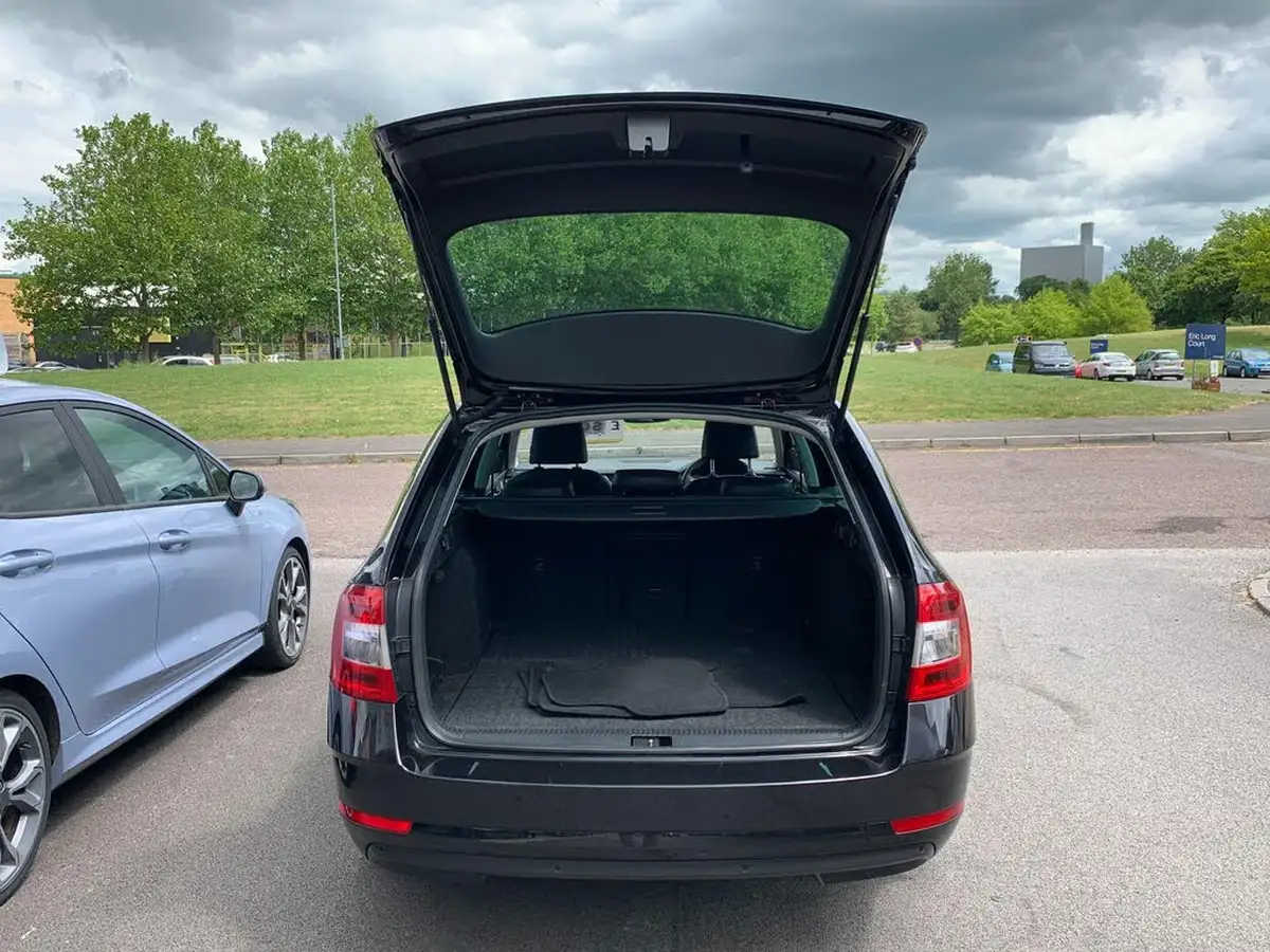 2017-skoda-octavia-14-tsi-se-l-estate-dsg-big-42