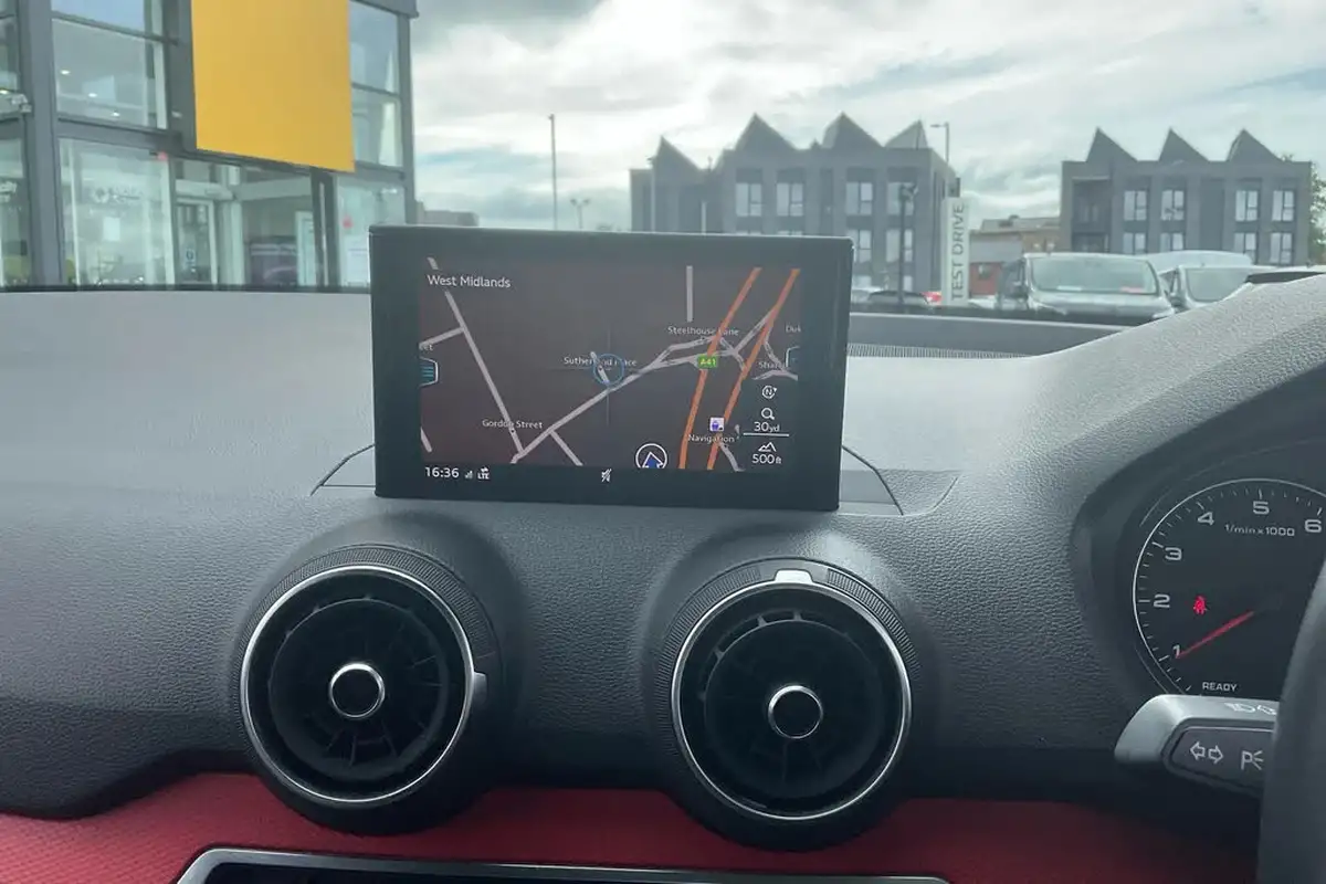 2019-audi-q2-15-35-tfsi-sport-cod-big-35