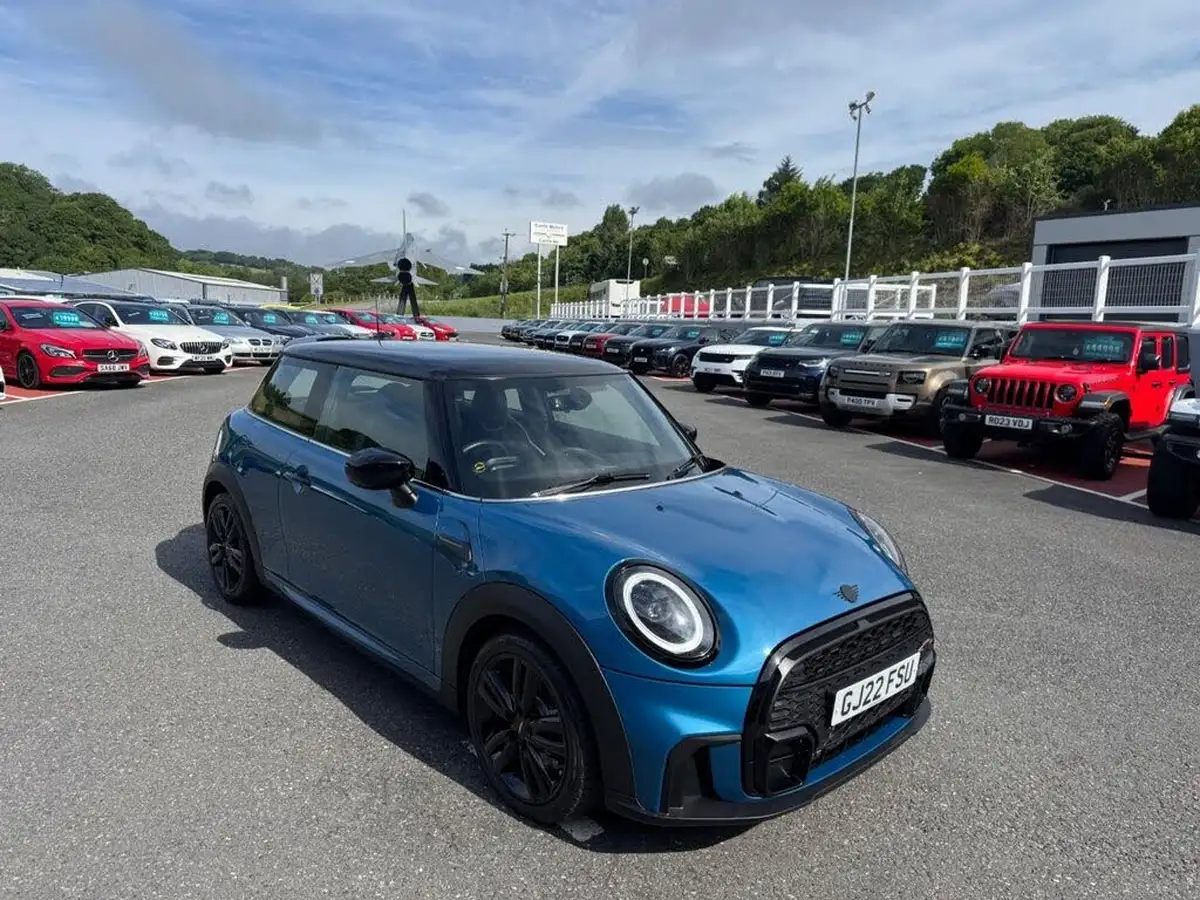 2022-mini-cooper-15-cooper-sport-hatchback-3d-big-0
