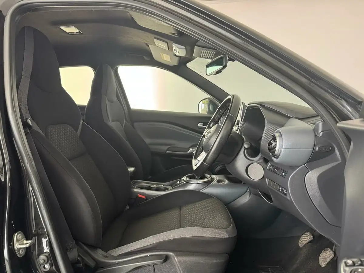 2022-nissan-juke-10-dig-t-n-connecta-big-8