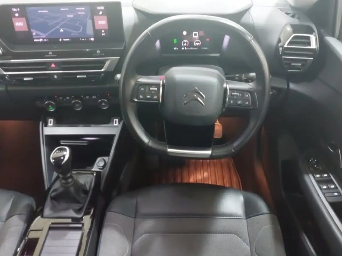 2022-citroen-c4-12-puretech-shine-130ps-big-6