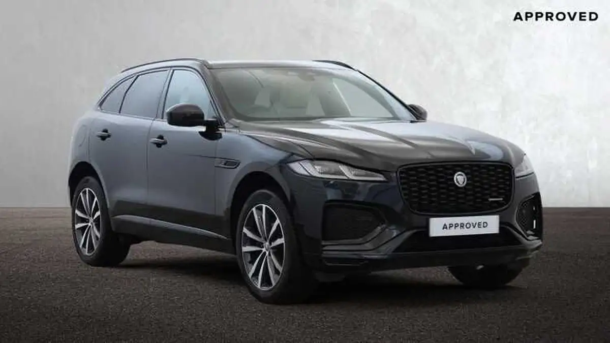 2023-jaguar-f-pace-20-d200-r-dynamic-se-black-big-0