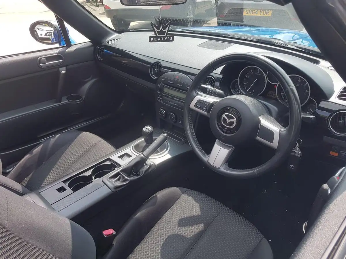 2007-mazda-mx-5-big-18