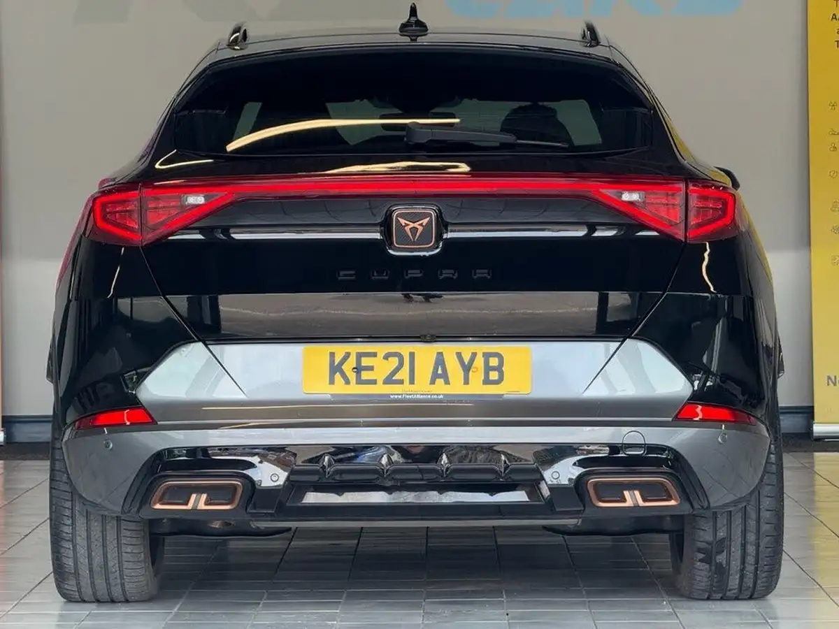 2021-cupra-formentor-14-e-hybrid-vz2-big-32