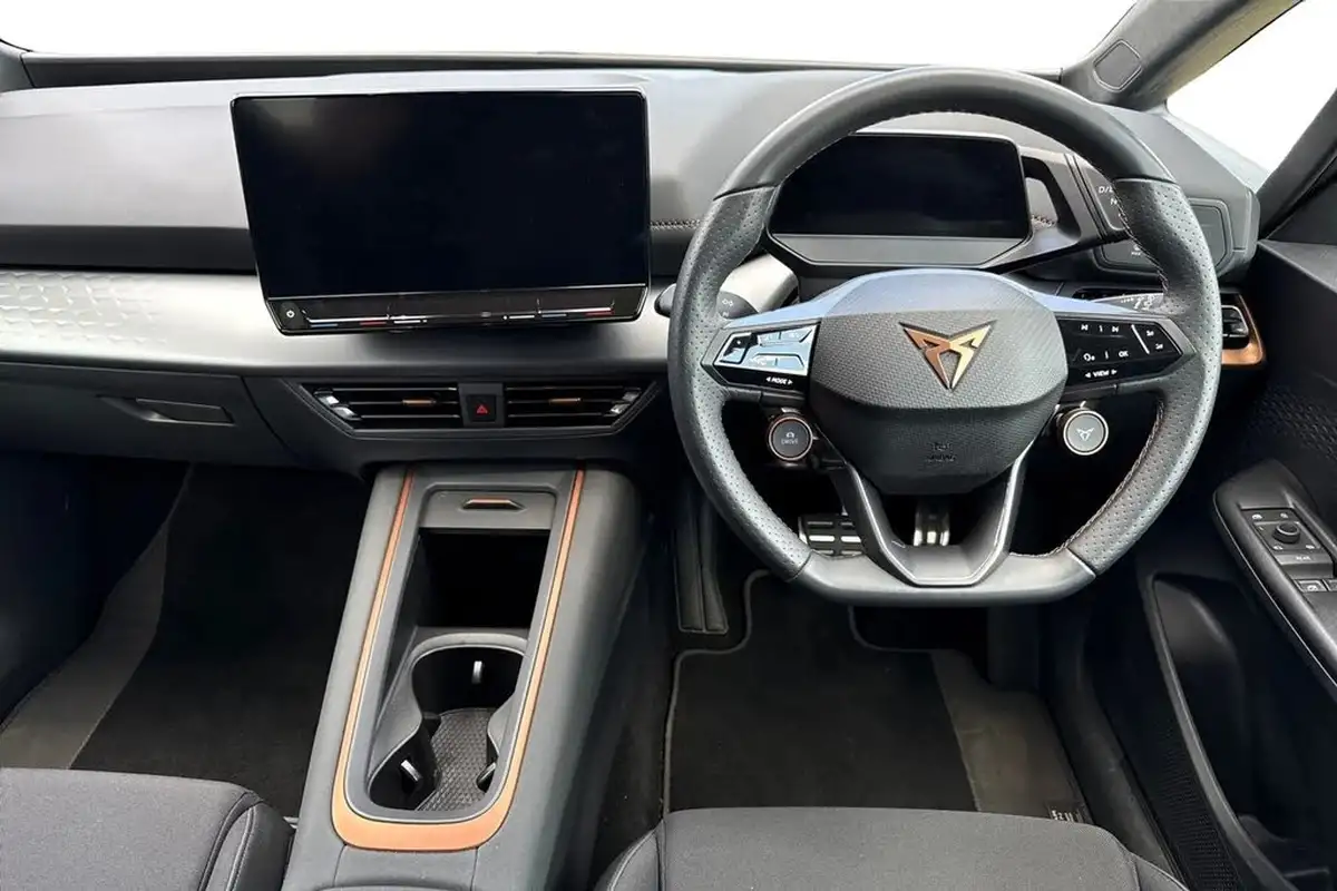 2024-cupra-born-e-v2-230ps-58kwh-e-boost-big-16