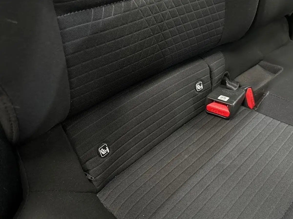 2022-hyundai-i20-10-t-gdi-se-connect-eclutch-imt-big-13