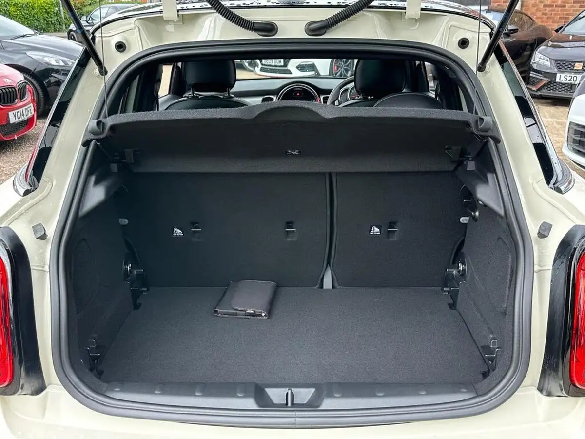 2022-mini-cooper-20-cooper-s-exclusive-premium-hatchback-5d-auto-big-22