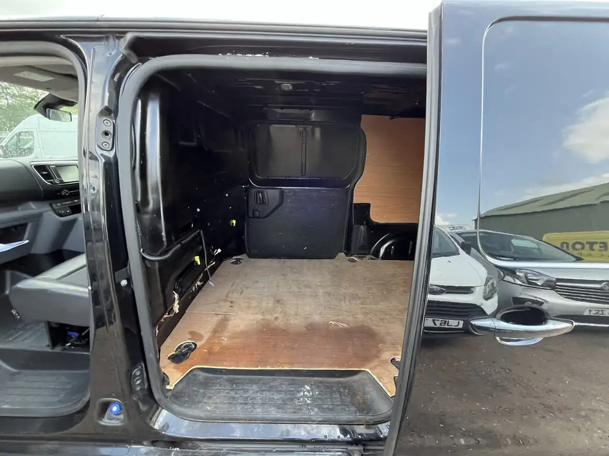 2018-citroen-dispatch-20bluehdi-enterprise-plus-m-1400-120pseu6-panel-big-3