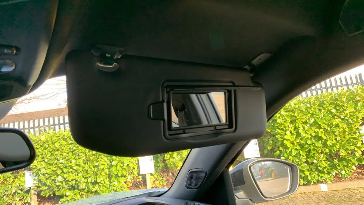 2024-peugeot-2008-suv-12-puretech-allure-130ps-big-37