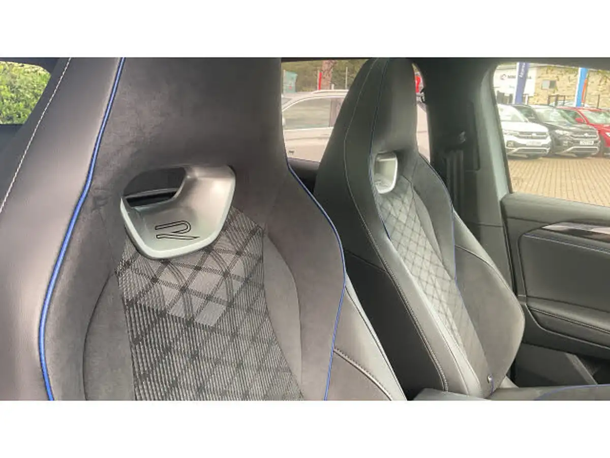 2024-volkswagen-tiguan-15-tsi-r-line-272ps-ehybrid-big-14