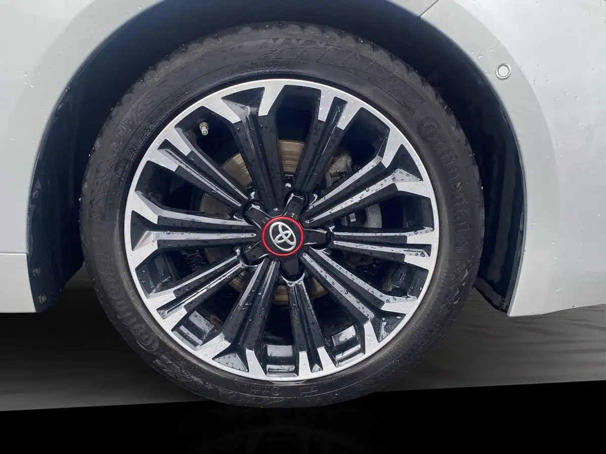2021-toyota-corolla-18-vvt-i-gr-sport-17in-alloy-wheelstrk-touring-sports-big-32