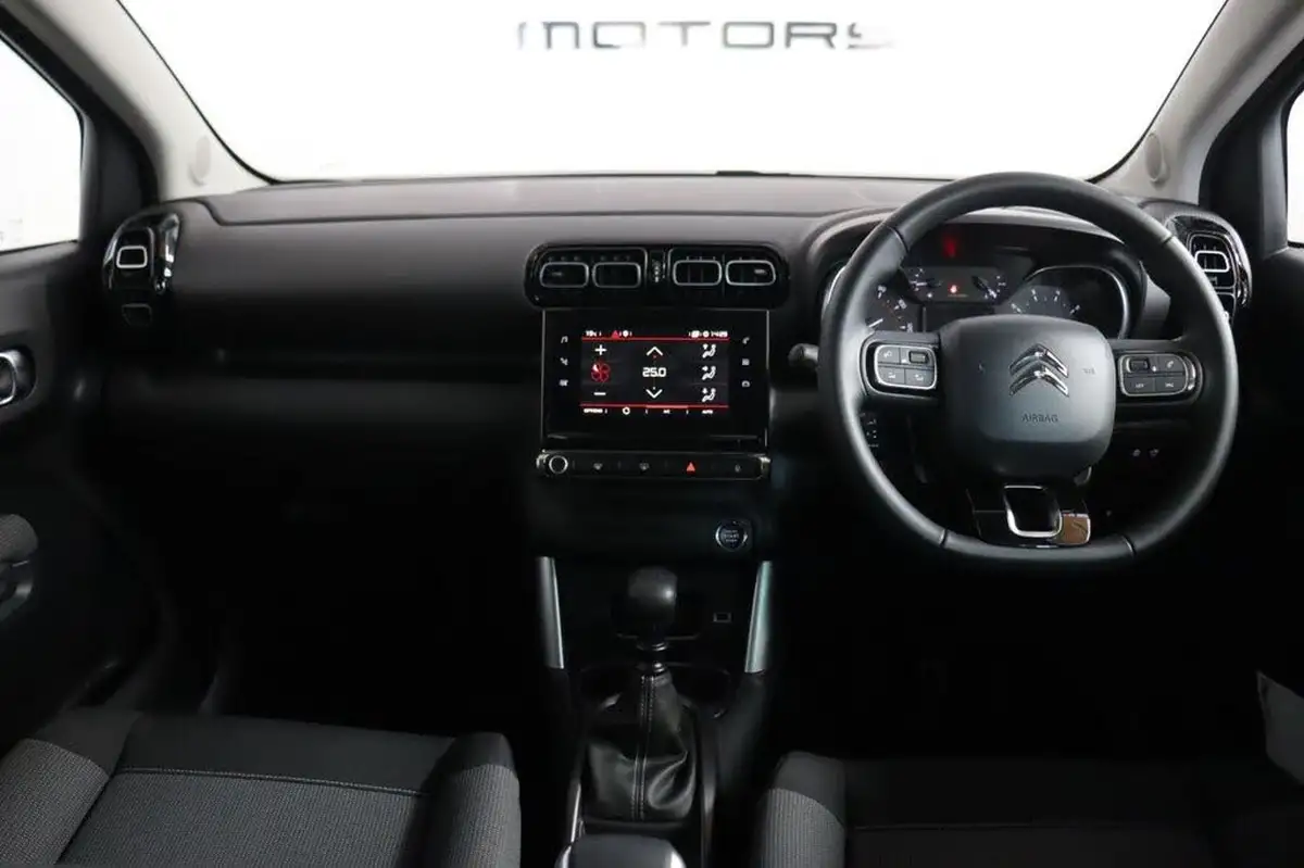 2020-citroen-c3-aircross-12-puretech-flair-110ps-ss-big-1