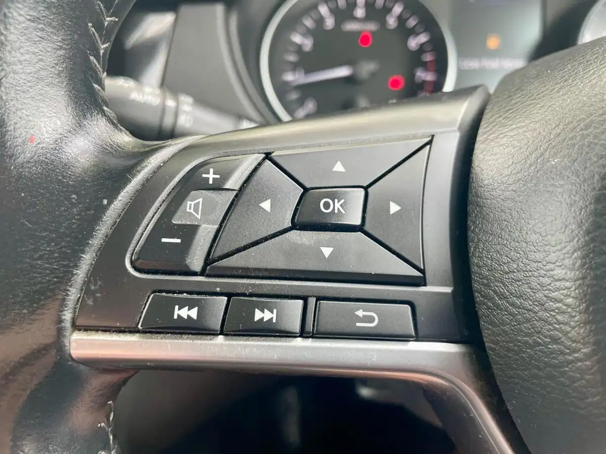 2018-nissan-qashqai-12-dig-t-acenta-big-52