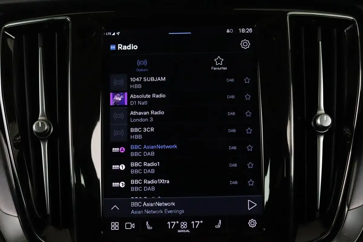 2023-volvo-v60-20-b3-core-big-25