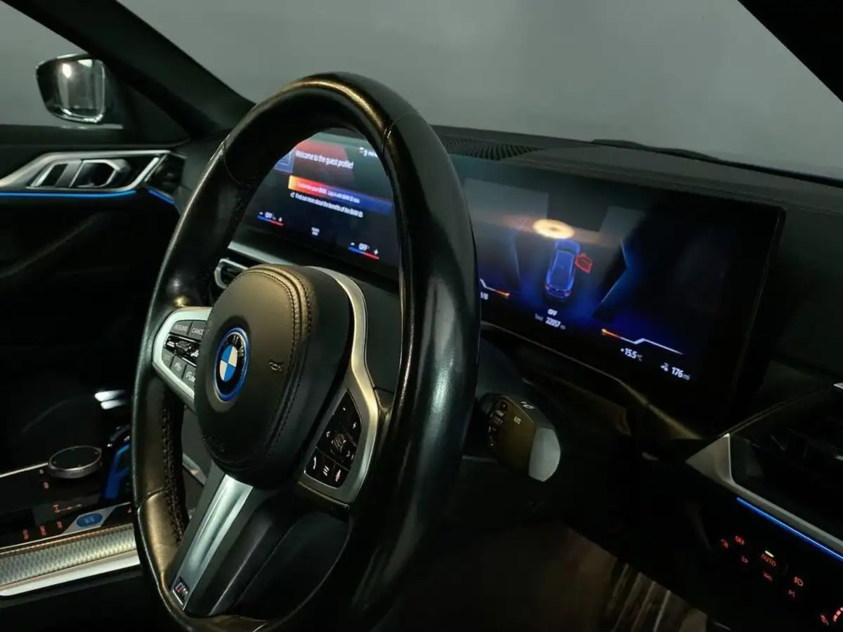 2022-bmw-i4-e-edrive40-m-sport-big-15