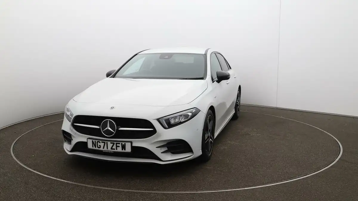 2022-mercedes-benz-a-class-13-a180-amg-line-executive-edition-saloon-4d-7g-dct-big-38